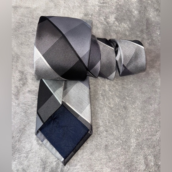 Michael Kors Gray and Black Tie Accessories - Picture 9 of 11